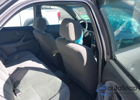 2000 Toyota Camry Le z USA, uszkodzony, nr VIN 4T1BG22K0YU632432